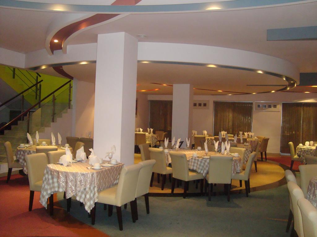 Nirvana Inn Σιλέτ Δωμάτιο φωτογραφία