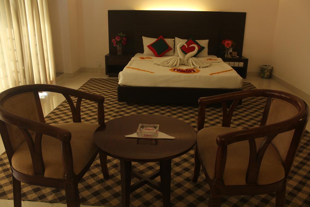 Nirvana Inn Σιλέτ Εξωτερικό φωτογραφία